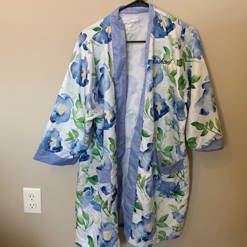 Small medium blue floral robe embroidered with “Rachael”